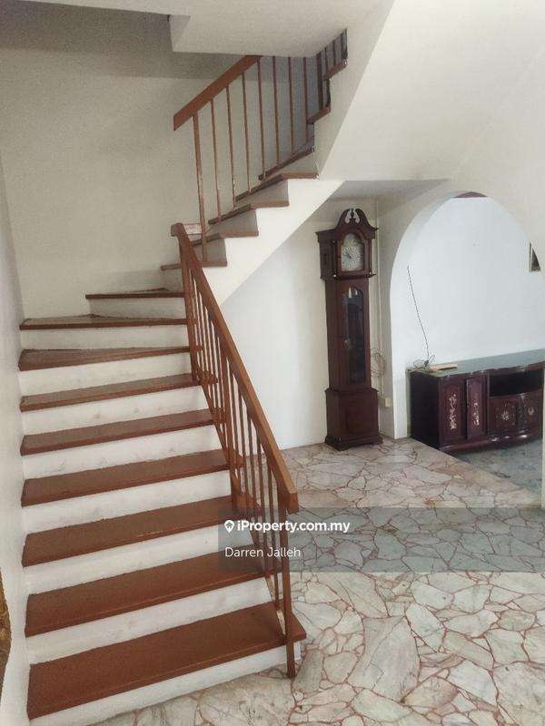 Semi-Detached House for Sale in Permai Jaya, Tanjung Bungah by Darren Jalleh - Staircase - iProperty.com.my