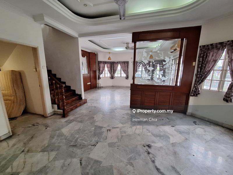 Semi-Detached House untuk Dijual di Bandar Tun Hussein Onn, Cheras oleh Herman Chia - iProperty.com.my
