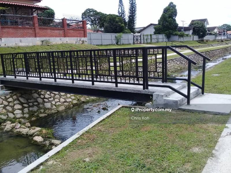 Banglo untuk Dijual di Kampung Kebun Teh, Johor Bahru oleh Chris Koh - iProperty.com.my