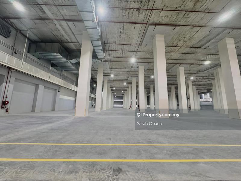 For Rent - Shah Alam – Light Industrial Mega Warehouse – High Ceiling | Loading Bays | ESFR
