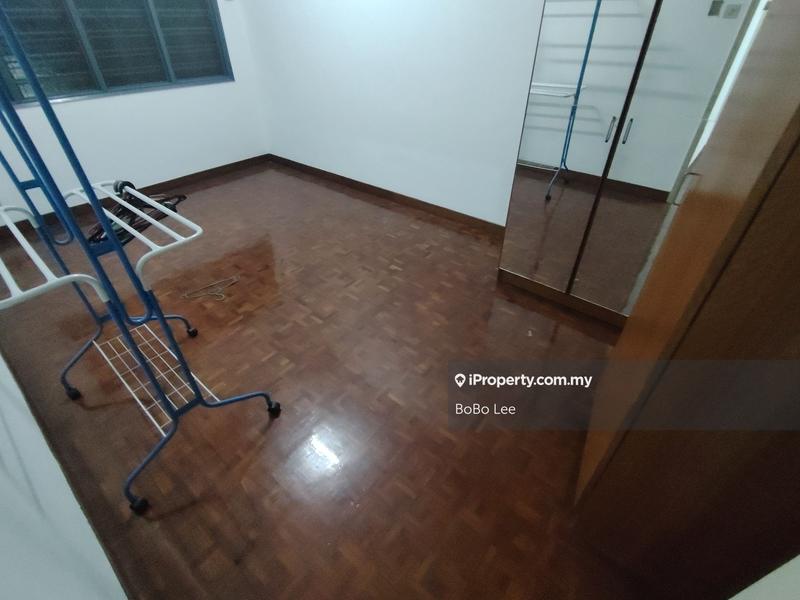Rumah Berangkai 2 Tingkat untuk Dijual di Taman Overseas Union (Taman Oug), Jalan Klang Lama (Old Klang Road) oleh BoBo Lee - iProperty.com.my