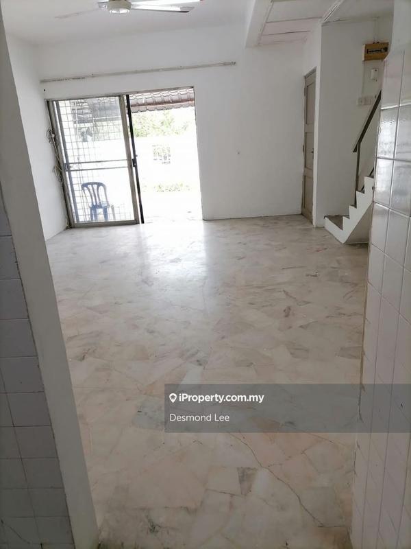 Rumah Teres 2-Tingkat untuk Dijual di Taman Desa Cemerlang, Ulu Tiram oleh Desmond Lee - iProperty.com.my
