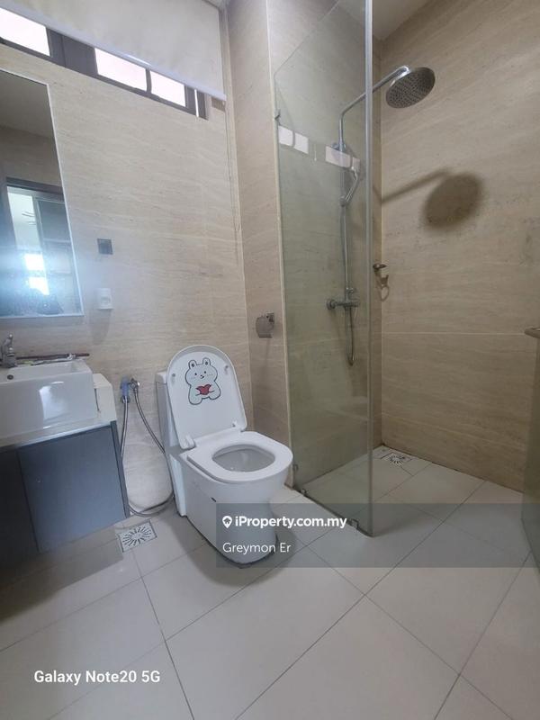 Service Residence for Rent in Crescent Bay Suites (Teluk Bayu) by Greymon Er - iProperty.com.my