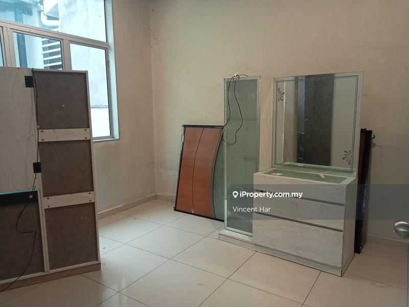 Rumah Berkembar untuk Dijual di Taman Suria Jaya, Sitiawan oleh Vincent Har - iProperty.com.my