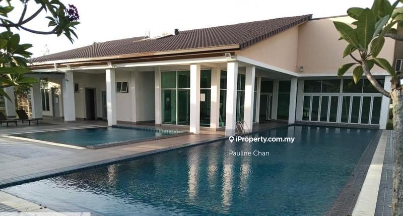 Rumah Berkembar untuk Dijual di Serdang, Seri Kembangan oleh Pauline Chan - iProperty.com.my