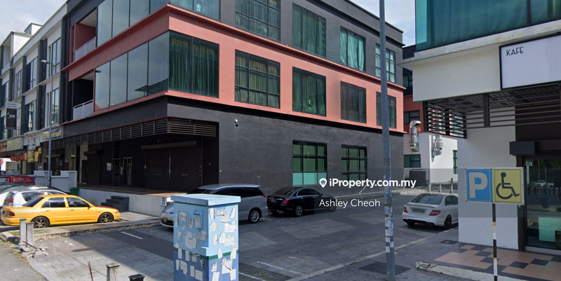 For Rent - Ground Floor Shop, BK 5, Bandar Kinrara Puchong
