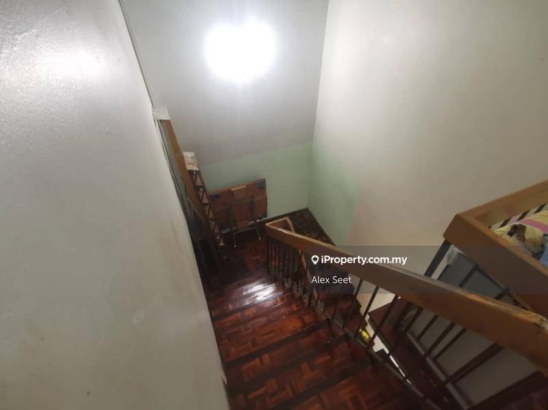 Rumah Berangkai 2 Tingkat untuk Dijual di 22 x 75, Renovated extented unit For Rent, Cheras oleh Alex Seet - iProperty.com.my