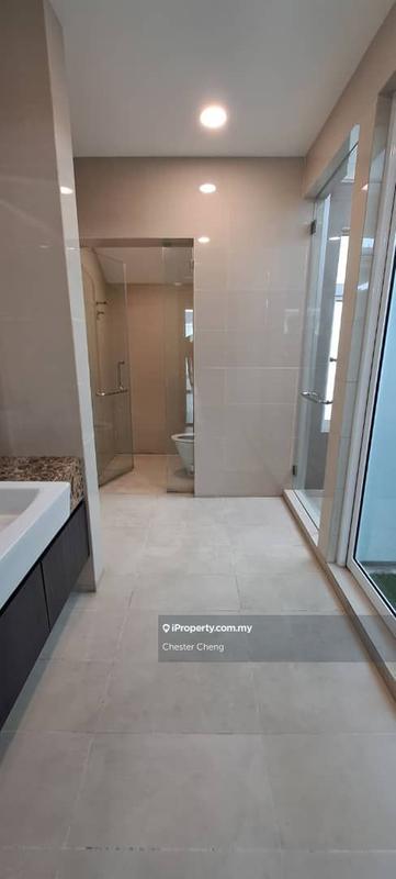 Semi-Detached House for Sale in Subang Jaya, Selangor by Chester Cheng - iProperty.com.my