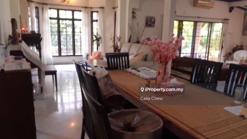 Rumah Berkembar untuk Dijual di Seksyen 22, Damansara Jaya, Petaling Jaya oleh Celia Chew - iProperty.com.my