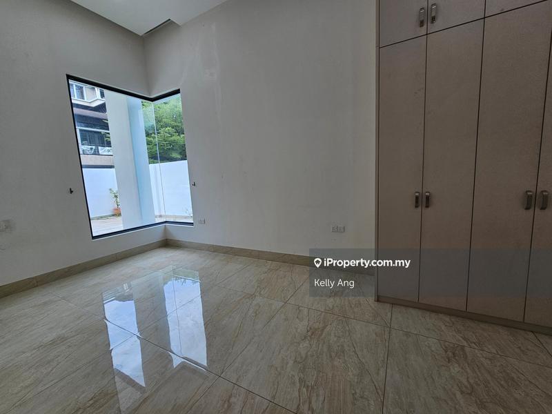 Banglo untuk Dijual di KL City Centre, Kuala Lumpur oleh Kelly Ang - iProperty.com.my