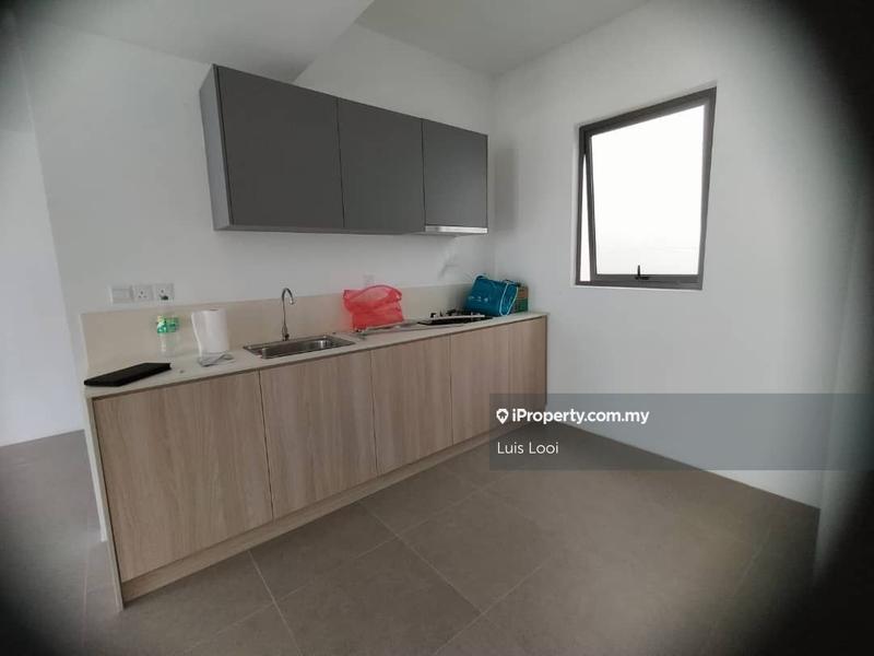 Service Residence for Rent in Suite Enesta by Luis Looi - iProperty.com.my