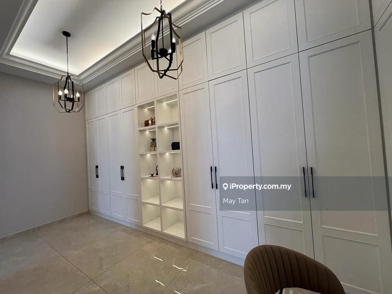 Bungalow House for Sale in Taman Parkland, Kluang by May Tan - iProperty.com.my