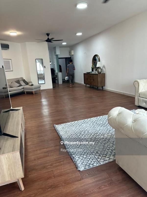 For Rent - Metropolitan Square