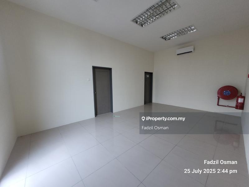 Kilang Terpisah untuk Dijual di Puncak Alam, Puncak Alam oleh Fadzil Osman - iProperty.com.my