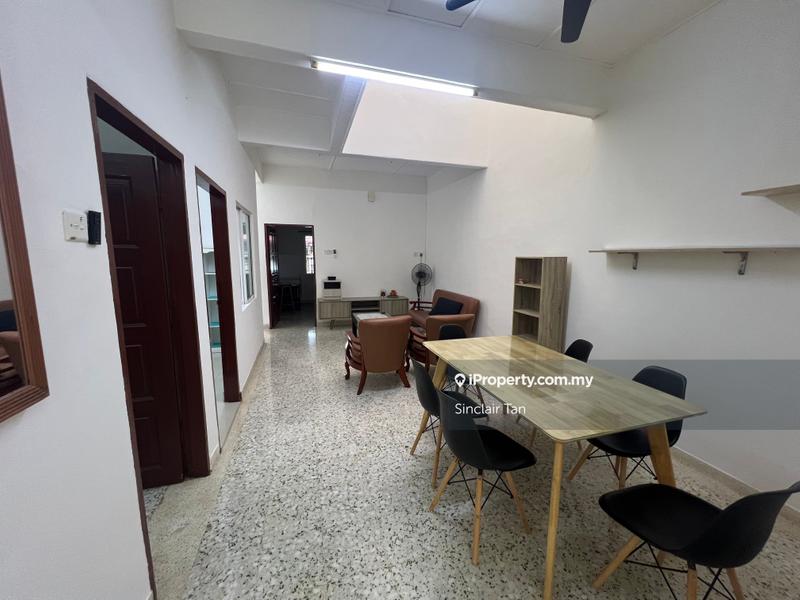 Rumah Berangkai 1 Tingkat untuk Dijual di Bukit Beruang, Bukit Baru oleh Geoffery Wee - iProperty.com.my