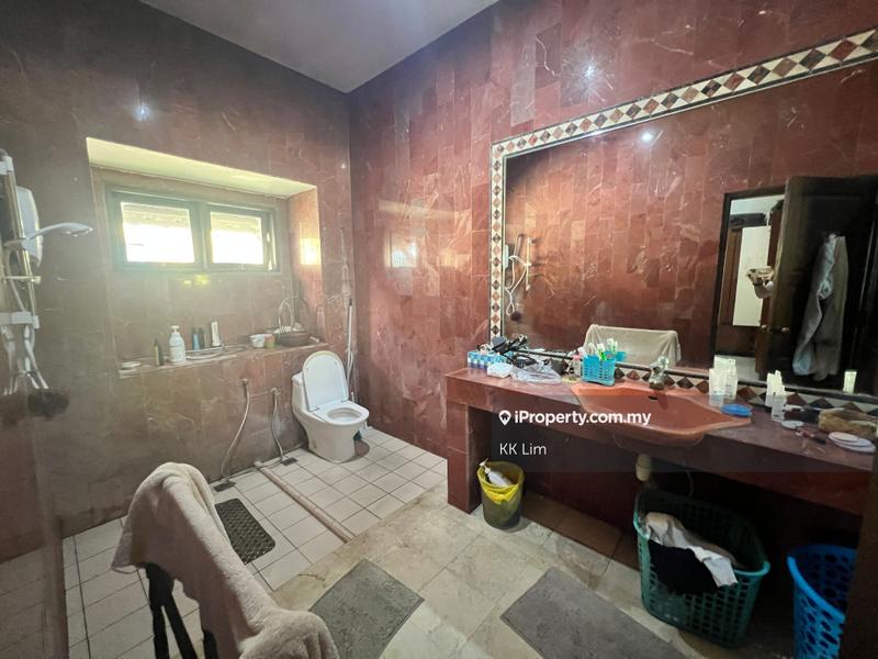 Bungalow House for Sale in SS12, Subang Jaya by KK Lim - iProperty.com.my