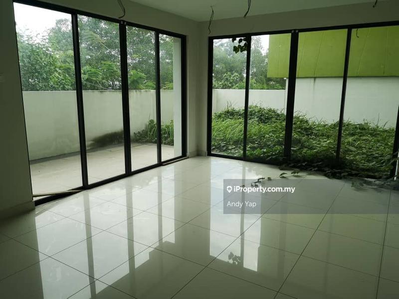 Banglo untuk Dijual di Bandar Country Homes, Rawang oleh Andy Yap - iProperty.com.my