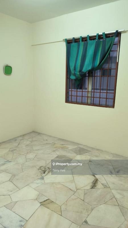 Pangsapuri untuk Dijual di Pangsapuri Seri Pinang oleh Terry Kee - iProperty.com.my