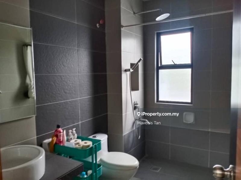 Rumah Teres 3-Tingkat untuk Dijual di Kayu Ara, Selangor oleh Mavenis Tan - iProperty.com.my