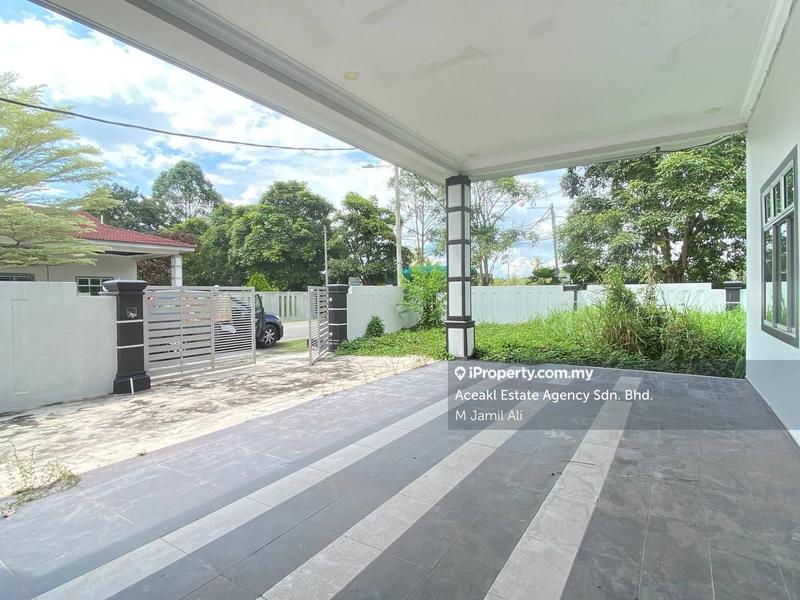 Semi-Detached House for Sale in Bukit Gambir, Grisek by M Jamil Ali - iProperty.com.my
