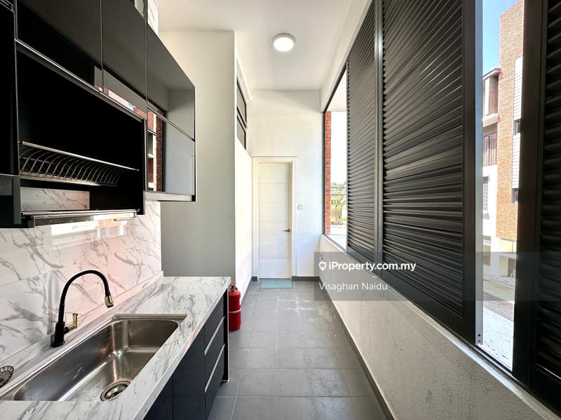 3.5-storey Terraced House for Rent in Bandar Country Homes, Rawang by Visaghan Naidu - iProperty.com.my