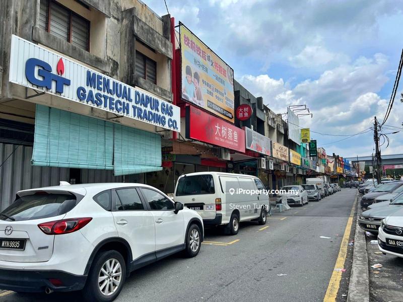 For Sale - PREMIUM UNIT | 2-Storey Shoplot @ Taman Midah