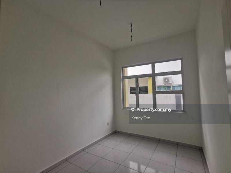 Banglo untuk Dijual di Taman Bukit Senawang, Senawang oleh Kenny Tee - iProperty.com.my