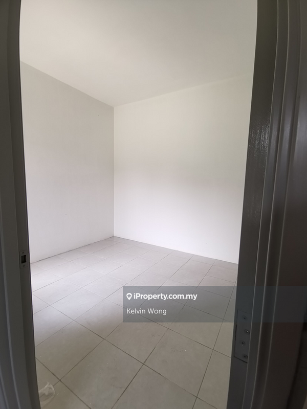 Semi-Detached House for Sale in Taman Langat Utama, Banting by Kelvin Wong - iProperty.com.my