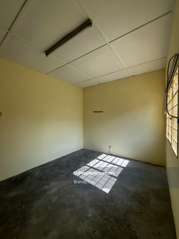 Rumah Teres untuk Disewa di Taman Bukit Belimbing, Balakong oleh Brandy Ho - iProperty.com.my