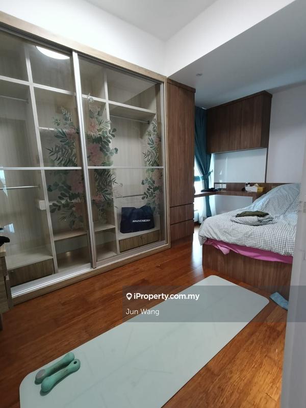 Pangsapuri untuk Disewa di Molek Pine 4 oleh Jun Wang - iProperty.com.my
