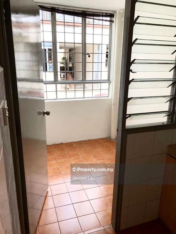 Pangsapuri untuk Dijual di SD Tiara Apartment oleh Vincent Lau - iProperty.com.my