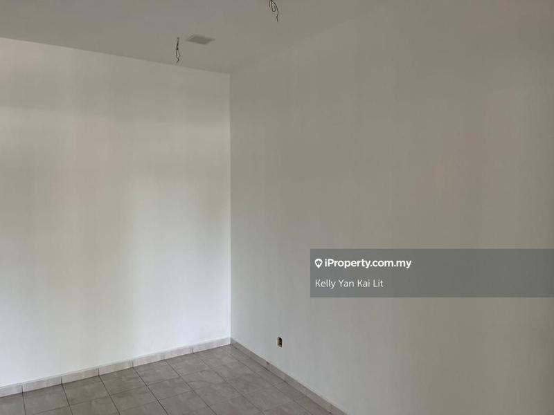 Rumah Teres 2-Tingkat untuk Dijual di Bandar Bukit Tinggi, Klang oleh Kelly Yan Kai Lit - iProperty.com.my