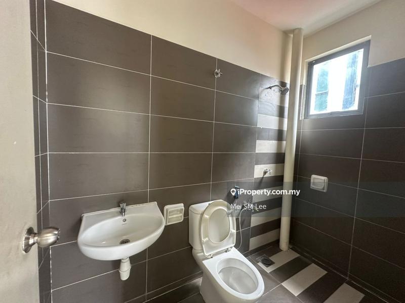 Mahkota Hill, Bandar Mahkota Cheras Bathroom