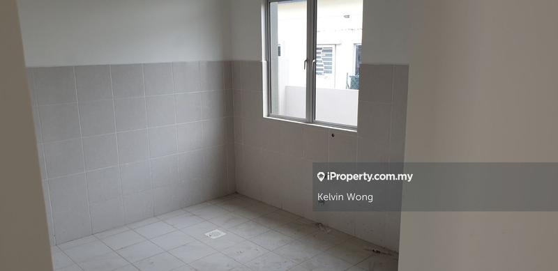 Rumah Berkembar untuk Dijual di Telok Panglima Garang, Selangor oleh Kelvin Wong - iProperty.com.my