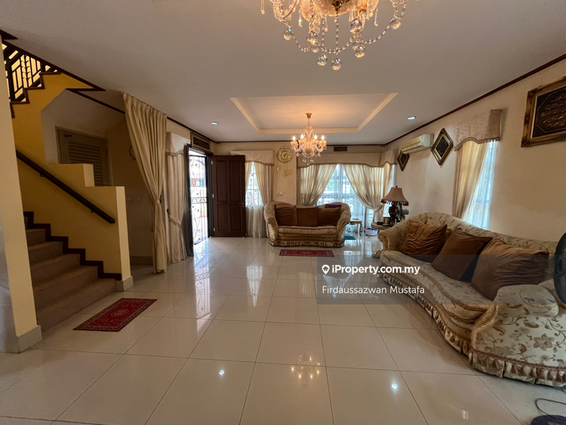 Rumah Berkembar untuk Dijual di Seksyen 27, Shah Alam oleh Firdaussazwan Mustafa - iProperty.com.my