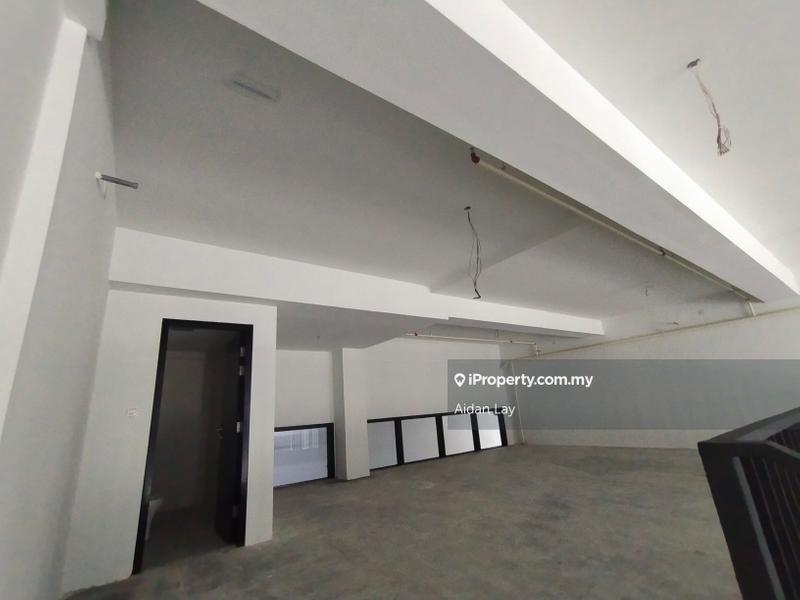 Warehouse for Sale in Kota Damansara, Petaling Jaya by Aidan Lay - iProperty.com.my