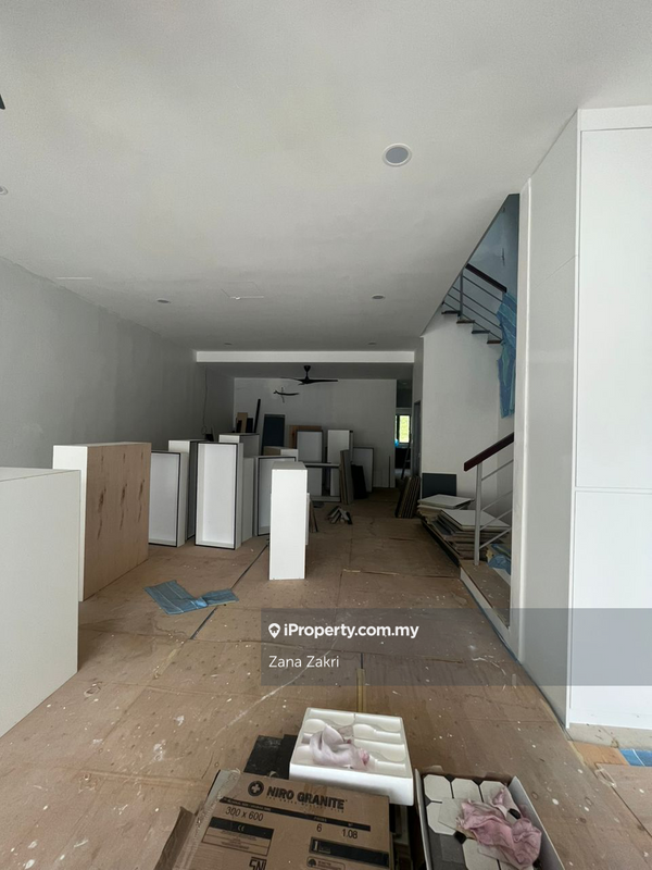 Rumah Teres 2.5-Tingkat untuk Dijual di Astana Kemensah, Ampang oleh Zana Zakri - iProperty.com.my