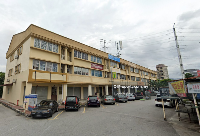 Shop / Office untuk Dijual di Taman Cahaya, Ampang oleh Dennix Chin - iProperty.com.my