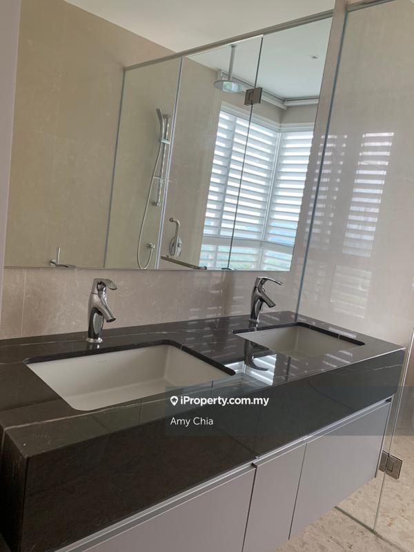 For Sale - Pavilion Hilltop