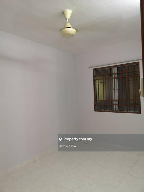 Rumah Flat untuk Dijual di Flora Damansara Flat oleh Abbie Chia - iProperty.com.my