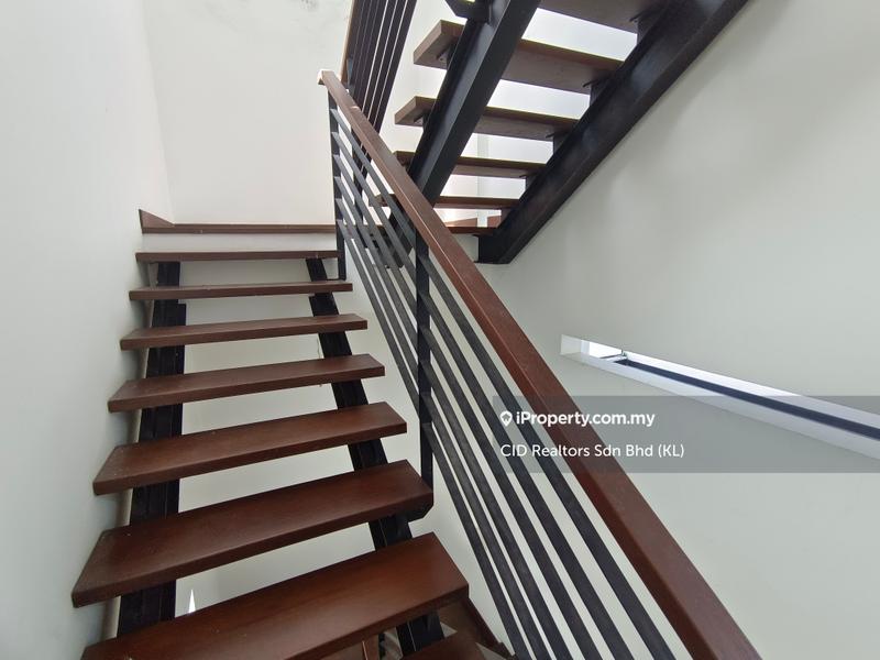 Bungalow House for Sale in Taman Overseas Union (Taman Oug), Jalan Klang Lama (Old Klang Road) by BoBo Lee - iProperty.com.my