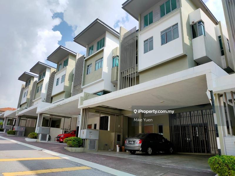 Rumah Berkembar untuk Dijual di karisma hill, Seri Kembangan oleh Mike Yuen - iProperty.com.my