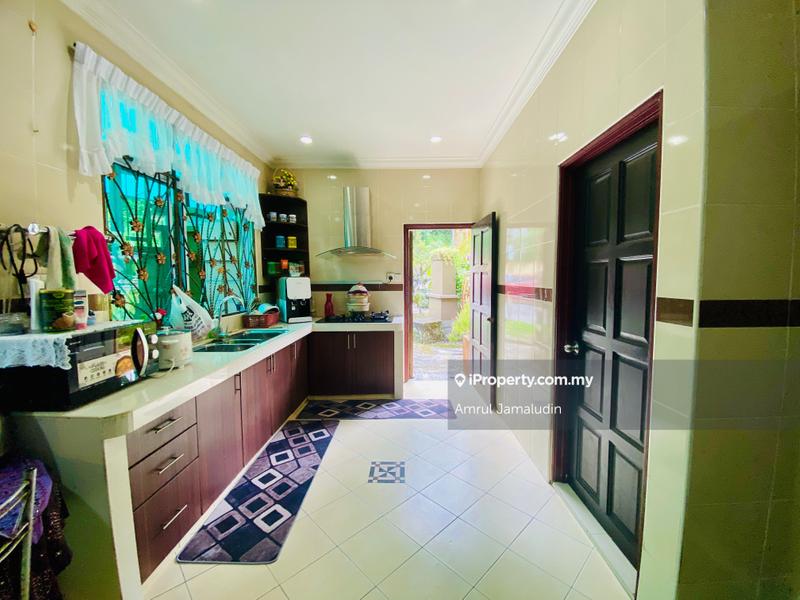 2.5-storey Terraced House for Sale in Laman Oakleaf, Ampang by Amrul Jamaludin - iProperty.com.my