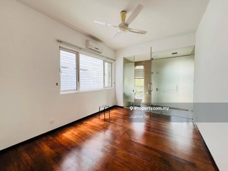 Bungalow House for Sale in Lakefront Villa, Cyberjaya by Joanne Tei - iProperty.com.my