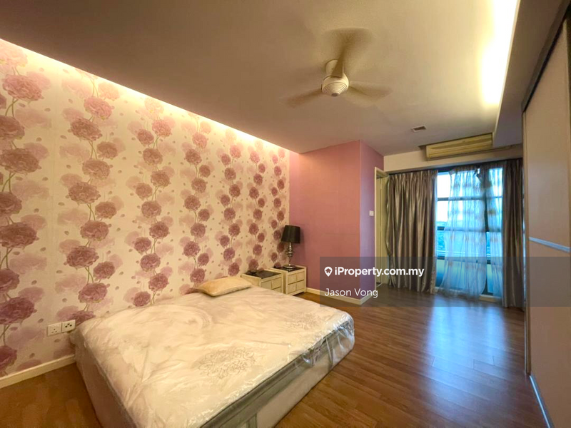 Service Residence for Sale in Saujana Residency by Jason Vong - iProperty.com.my