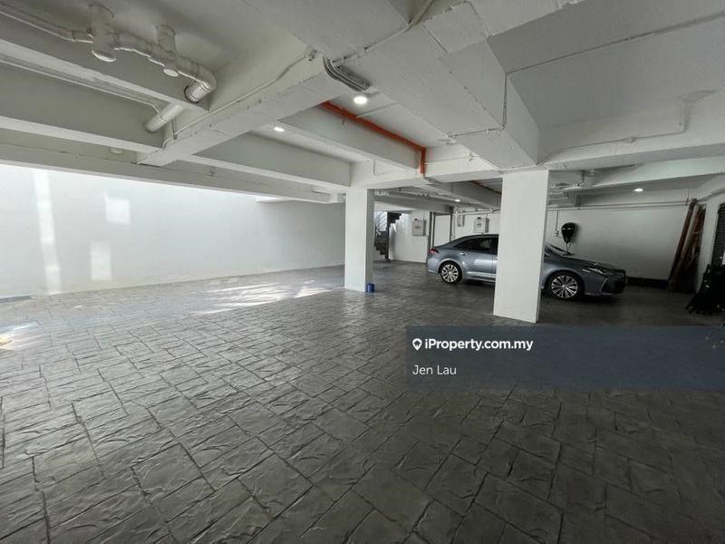 Bungalow House for Sale in Mont Kiara, Kuala Lumpur by Jen Lau - iProperty.com.my