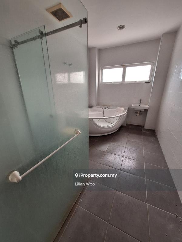 Rumah Berkembar untuk Dijual di Wira Heights, Bandar Sungai Long oleh Lilian Woo - iProperty.com.my