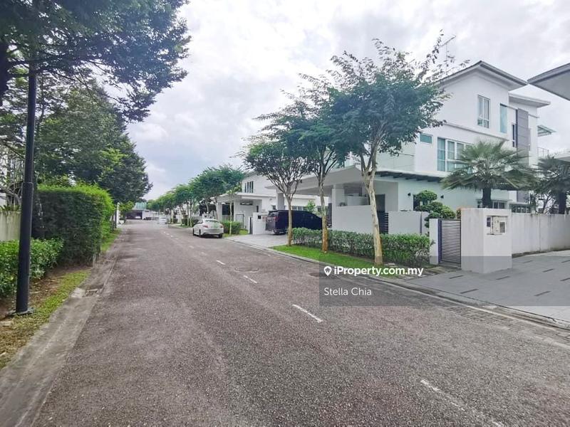 Bungalow House for Sale in Permas Jaya, Johor Bahru by Stella Chia - iProperty.com.my