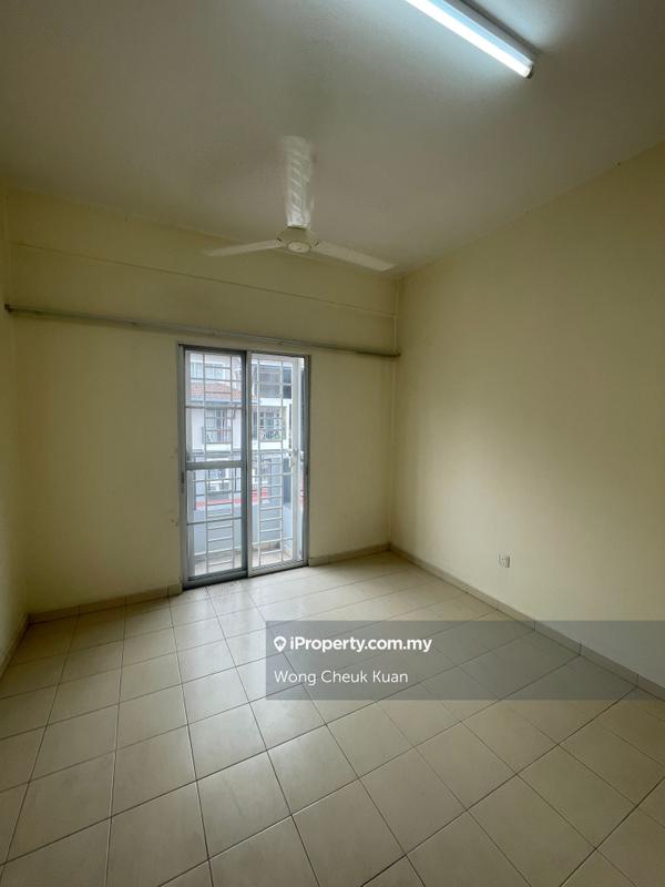 Apartment for Sale in Andari Townvilla by Wong Cheuk Kuan - iProperty.com.my