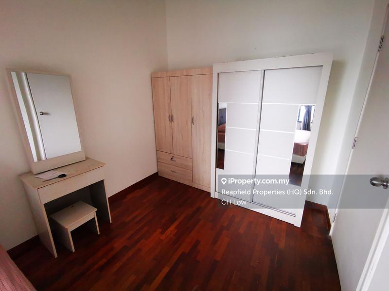 Kediaman Servis untuk Disewa di i-SOHO @ i-City oleh CH Low - iProperty.com.my